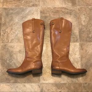 Dillard’s, women’s size 9 tall boots!